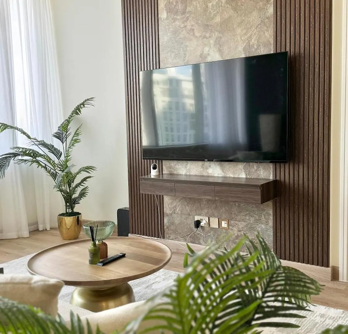 Apartment 1 Bedroom Elegant & Spacious At Sky Gardens Difc Dubai